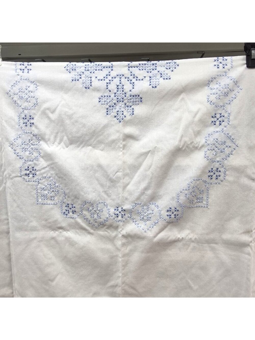 Vintage Hand Embroidered White Tablecloth Blue Cross-Stitch Heart Floral Cotton - Picture 4 of 14